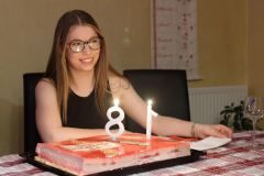 Léa a 18 ans