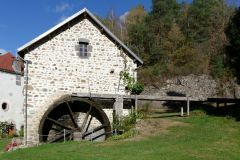 Les moulins de la Morge : roue du moulin des Desniers