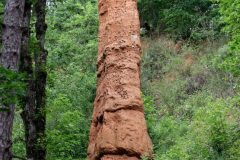 Cotteuges : cheminée des fées