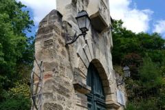 Pézenas - entrée du château